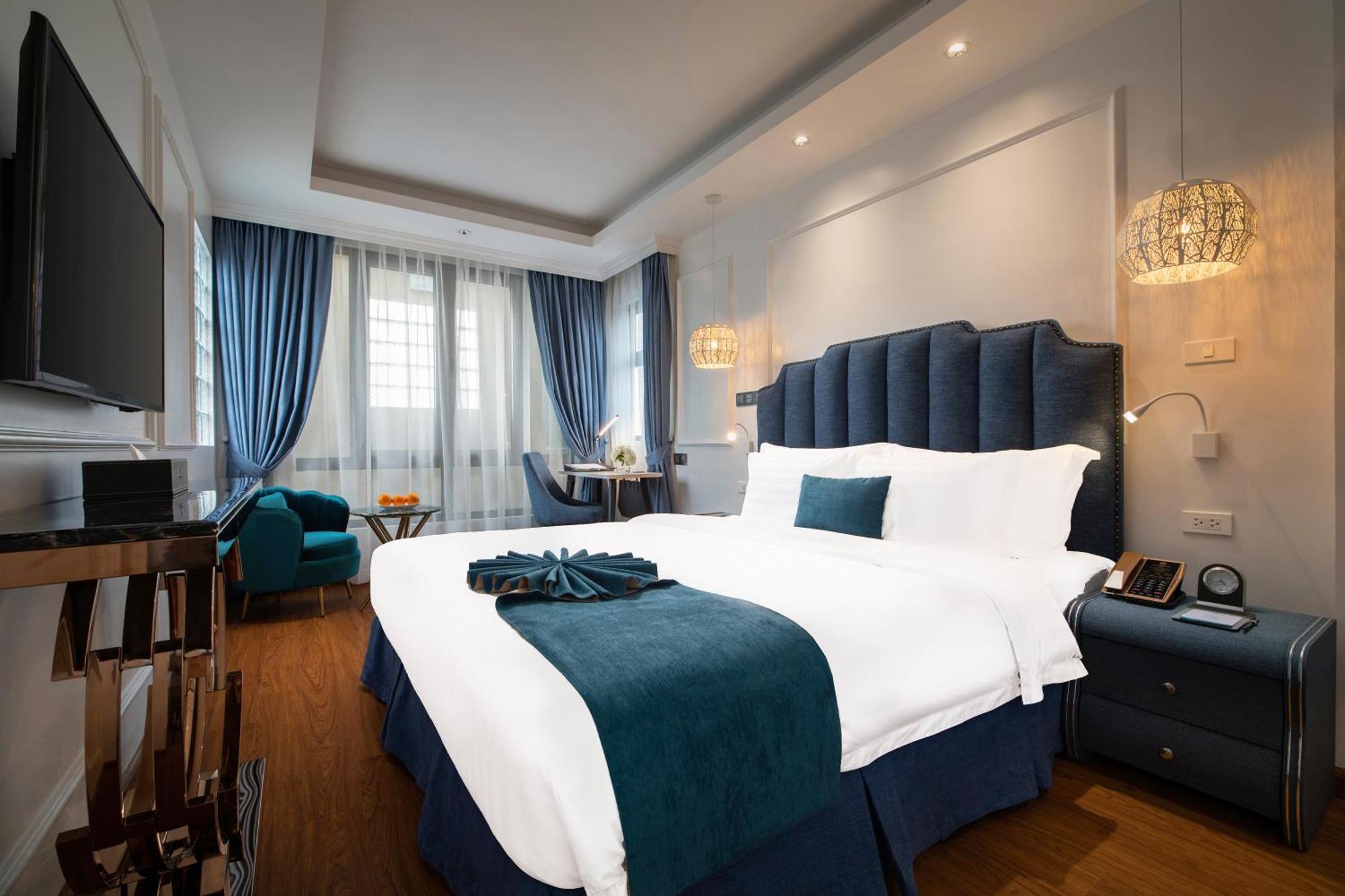 Fiesta And Hotel 4*